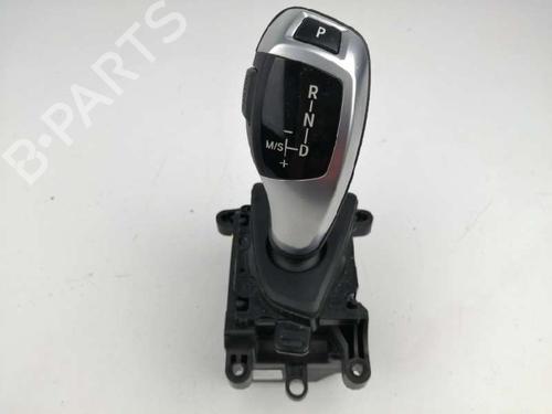 Used Gear lever BMW 1 (F20) 116 i (136 hp) 7562087