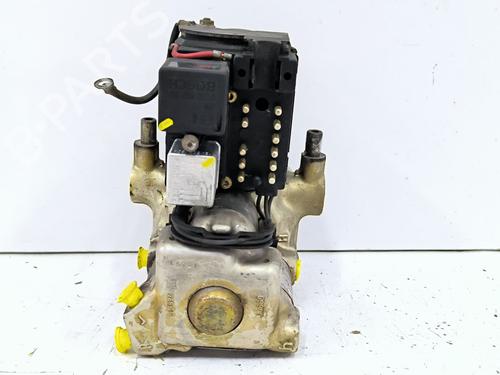 Used ABS pump ABS pump MERCEDES-BENZ E-CLASS (W124) E 300 D (124.131) (136 hp) 33951572 33951572