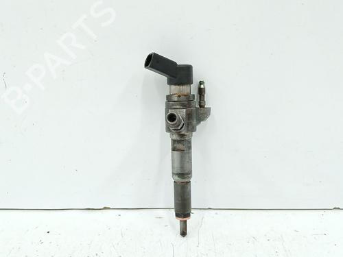 Used Injector FORD FOCUS III 1.6 TDCi (115 hp) 32998750
