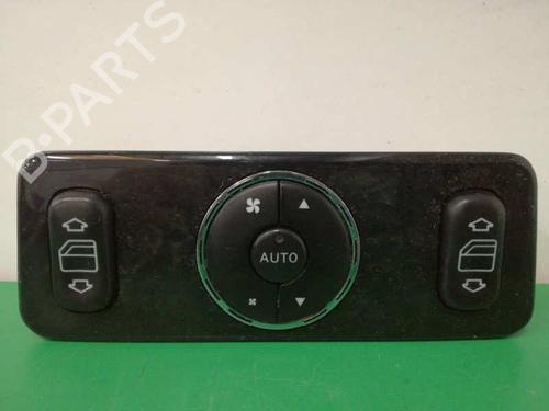 Used Climate control MERCEDES-BENZ M-CLASS (W163) ML 400 CDI (163.128) (250 hp) 4708238