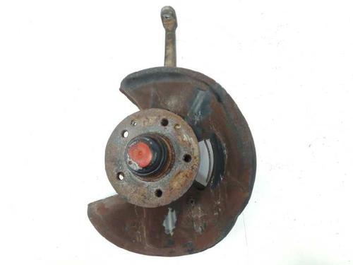Used Left front steering knuckle MERCEDES-BENZ E-CLASS (W210) E 300 D (210.020) (136 hp) 8676462