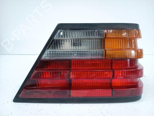 Used Right taillight Right taillight MERCEDES-BENZ 124 Saloon (W124) 300 D (124.130) (113 hp) 35755112 35755112