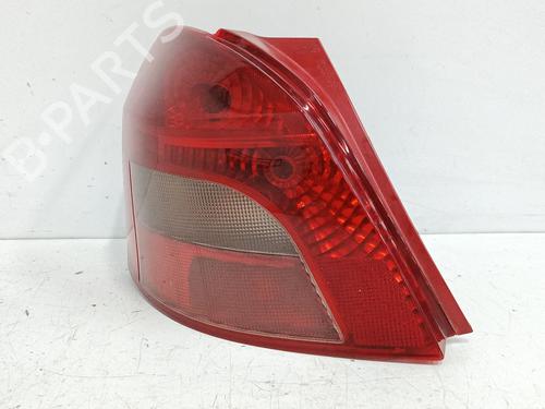 Used Left taillight TOYOTA YARIS (_P9_) 1.4 D-4D (NLP90_, NLP90R) (90 hp) 31013867