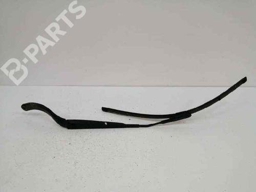 Used Front wipers mechanism Front wipers mechanism ALFA ROMEO MITO (955_) 1.3 MultiJet (955AXP1A, 955AYC1A) (95 hp) 8241946 8241946