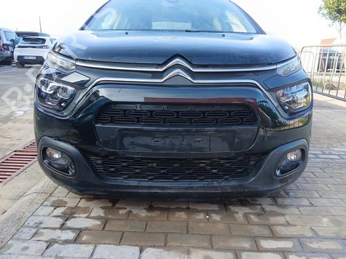 Used Front bumper CITROËN C3 III (SX) 1.5 BlueHDi 100 (SXYHYP, SXYHTU) (102 hp) 31929120