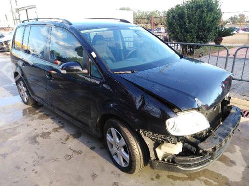 Fuse box VW TOURAN (1T1, 1T2) 1.9 TDI | BP8488208E1 