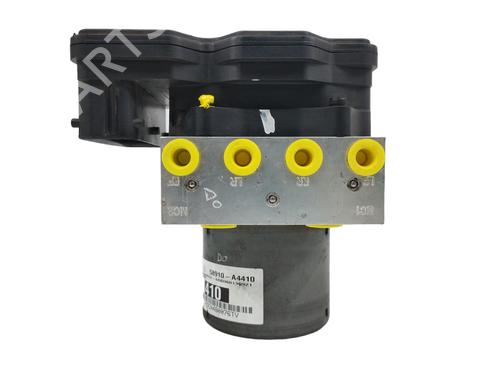 Used ABS pump KIA CARENS IV 1.7 CRDi (116 hp) 17218181