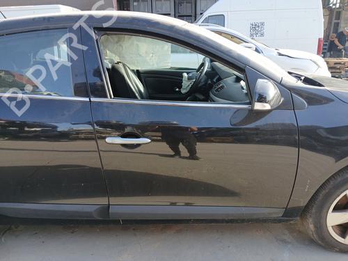 Used Right front door Right front door 36779278 36779278