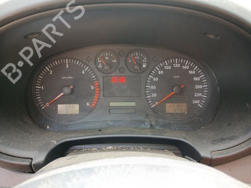 Fuse box SEAT LEON (1M1) 1.9 TDI | BP38061448E1 - Image 10