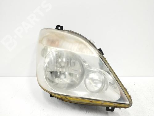Used Right headlight Right headlight MERCEDES-BENZ SPRINTER 5-t Platform/Chassis (B906) 511 CDI (906.153, 906.155, 906.253, 906.255) (109 hp) 10749441 10749441