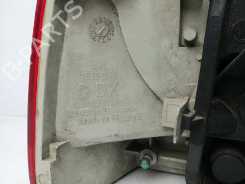 Right taillight VW TOUAREG (7LA, 7L6, 7L7) | BP5619519C35