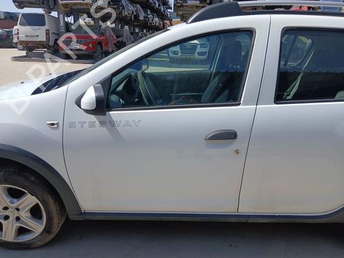 left-front-door-dacia-sandero-ii-2012-36866297 main image