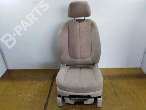 right-front-seat-kia-carens-iii-mpv-un-20-crdi-140-2006-2007-2008-2009-2010-2011-2012-2013-2429480 main image