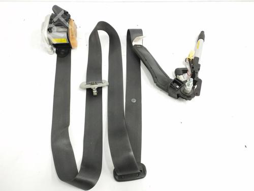 Used Front right seatbelt HONDA JAZZ II (GD_, GE3, GE2) 1.3 iDSi (GD1) (83 hp) 11285628