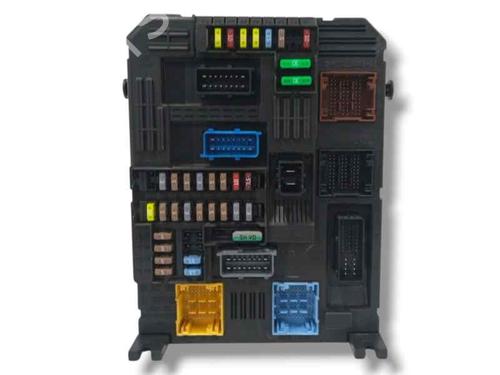 Used Fuse box CITROËN C4 Picasso II [2013-2026]  21227571