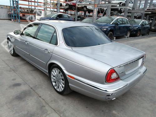 Fuse box JAGUAR XJ (X350, X358) R 4.2 | BP16426991E1 