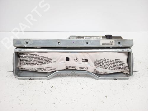Used Driver airbag Driver airbag MERCEDES-BENZ C-CLASS Coupe (C204) C 250 CDI (204.303) (204 hp) 35813281 35813281