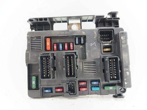 Used Fuse box Fuse box 38287717 38287717