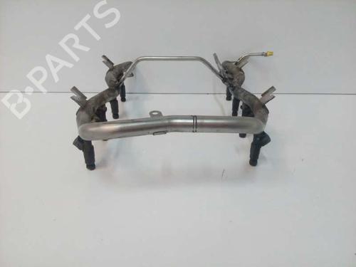 Used Injection rail BMW 5 (E39) 535 i (245 hp) 3275460