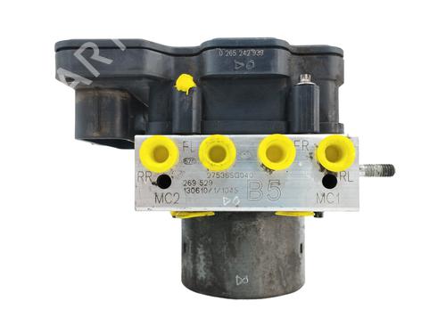 Used ABS pump SUBARU FORESTER (SJ_) 2.0 D AWD (SJD) (147 hp) 13733419