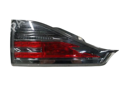 Venstre baglygte bagklap LEXUS CT (ZWA10_) 200h (ZWA10_) (99 hp) 17482752