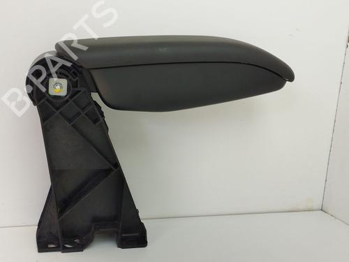 Used Armrest / Center console Armrest / Center console CITROËN C-ELYSEE (DD_) 1.2 VTi 72 (DDHMY0) (72 hp) 33855898 33855898