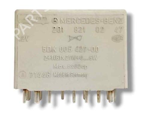 Used Electronic module MERCEDES-BENZ E-CLASS (W124) E 300 Turbo-D (124.133) (147 hp) 26656366