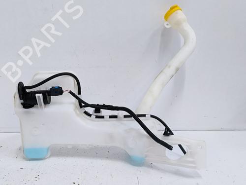 Used Windscreen washer tank Windscreen washer tank RENAULT CLIO V (B7_) 1.5 Blue dCi 100 (B7AD) (101 hp) 40493219 40493219