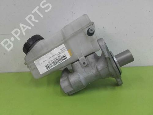 Used Brake master cylinder RENAULT CLIO IV (BH_) [2012-2021]  1963511