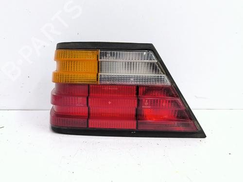 Used Left taillight MERCEDES-BENZ 124 Saloon (W124) 300 E (124.030) (180 hp) 32979880
