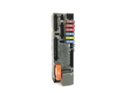fuse-box-mercedes-benz-e-class-w210-e-240-210061-a0005400072-1995-1996-1997-1998-1999-2000-2001-2002-2003-10733419 main image