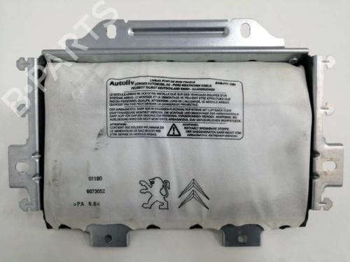 Used Passenger airbag Passenger airbag 5261674 5261674