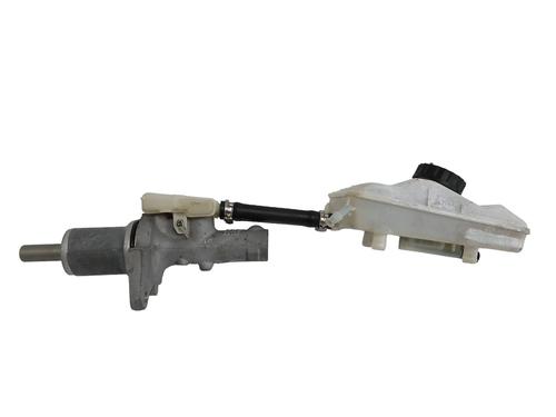 Used Brake master cylinder MERCEDES-BENZ VITO / MIXTO Van (W639) 116 CDI (639.601, 639.603, 639.605) (163 hp) 18338326
