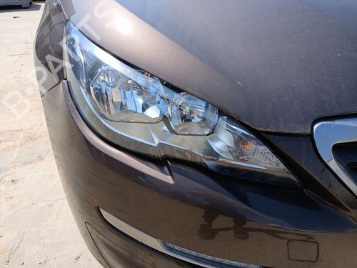Used Right headlight Right headlight PEUGEOT 308 II (LB_, LP_, LW_, LH_, L3_) 1.6 HDi / BlueHDi 115 (115 hp) 36274267 36274267