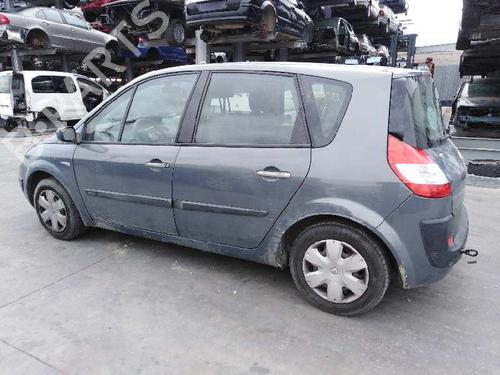 Fuse box RENAULT SCÉNIC II (JM0/1_) 1.5 dCi (JM0F) | BP7113394E1 