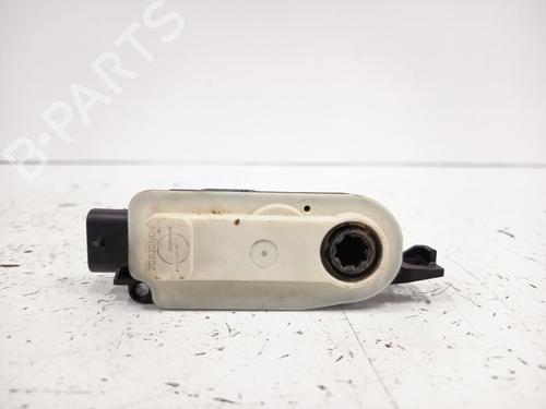 electronic-module-mercedes-benz-cla-c118-2019-34378409 main image