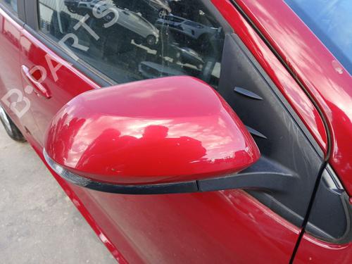 right-mirror-toyota-yaris-_p21_-_pa1_-_ph1_-2020-32165399 main image