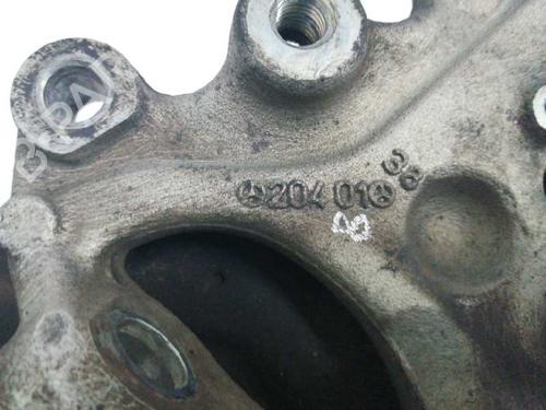 Left front steering knuckle MERCEDES-BENZ C-CLASS (W204) C 200 Kompressor (204.041) | BP8905904M25