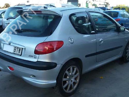 Injection rail PEUGEOT 206 Hatchback (2A/C) | BP12429136M98