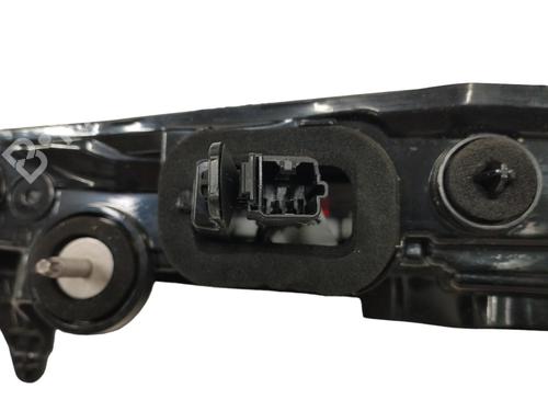 Left tailgate light CITROËN C4 III (BA_, BB_, BC_) 1.2 PureTech 130 (BAHNSA, BAHNSB) | BP15907864C79