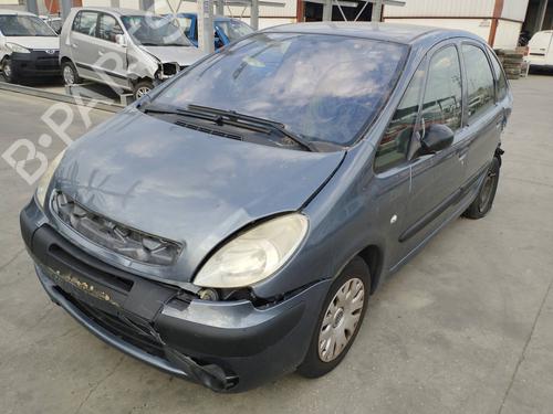 Fuse box CITROËN XSARA PICASSO (N68) 1.6 16V | BP18334475E1