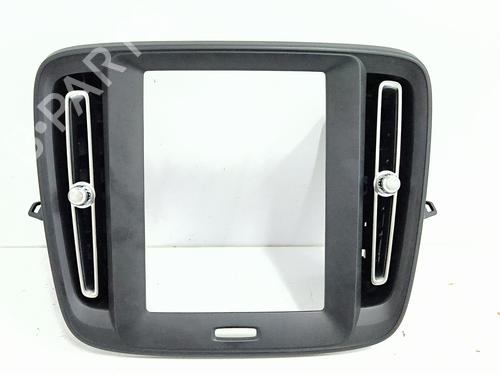 Used Air vent Air vent VOLVO XC40 (536) D3 (150 hp) 33675022 33675022