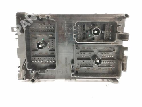 Fuse box OPEL ASTRA J (P10) 1.7 CDTI (68) | BP10713696E1 
