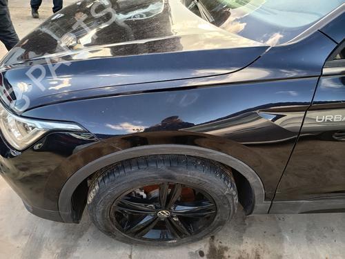 Forskærm venstre VW TIGUAN (AD1, AX1) 1.5 TSI (131 hp) 31869258