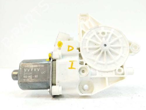 Used Left front window motor INFINITI QX30 2.2 D AWD (170 hp) 11355844