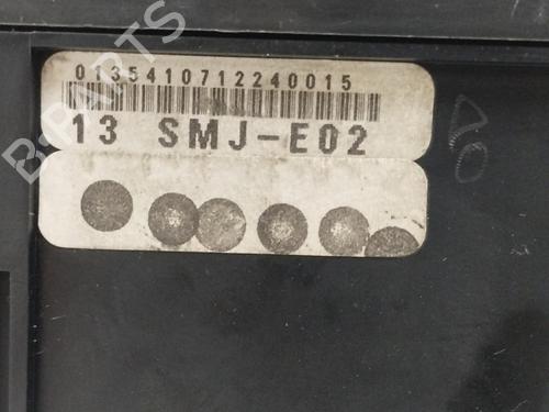 Fuse box HONDA CIVIC VIII Hatchback (FN, FK)  | BP16460898E1 