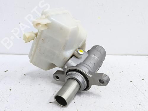 Brake master cylinder JAGUAR XE (X760) 2.0 D | BP35723982M77 - Image 3