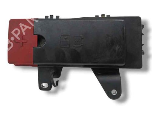 Used Fuse box JAGUAR F-PACE (X761) [2015-2026]  26558738