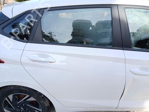 Puerta trasera derecha HYUNDAI i20 III (BC3, BI3) 1.0 T-GDI (101 hp) 31610460