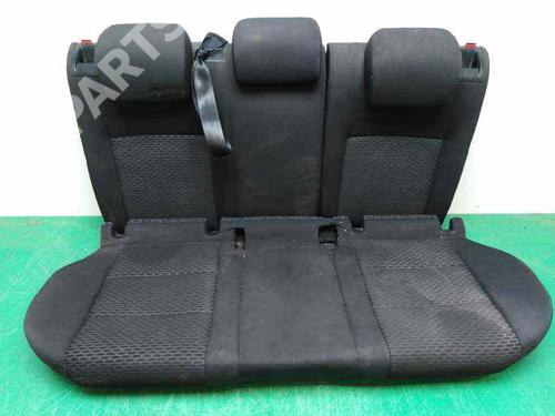 Used Rear seat VW GOLF VI (5K1) 1.6 TDI (105 hp) 6297004